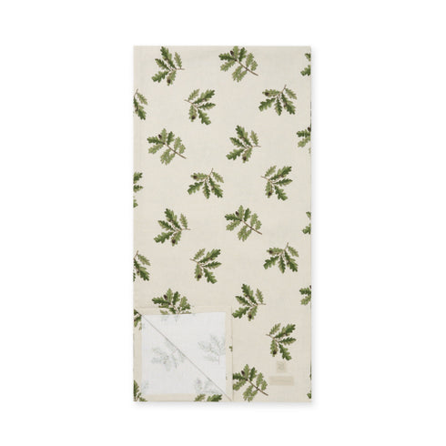 * Acorn and Oak Leaves Table Runner